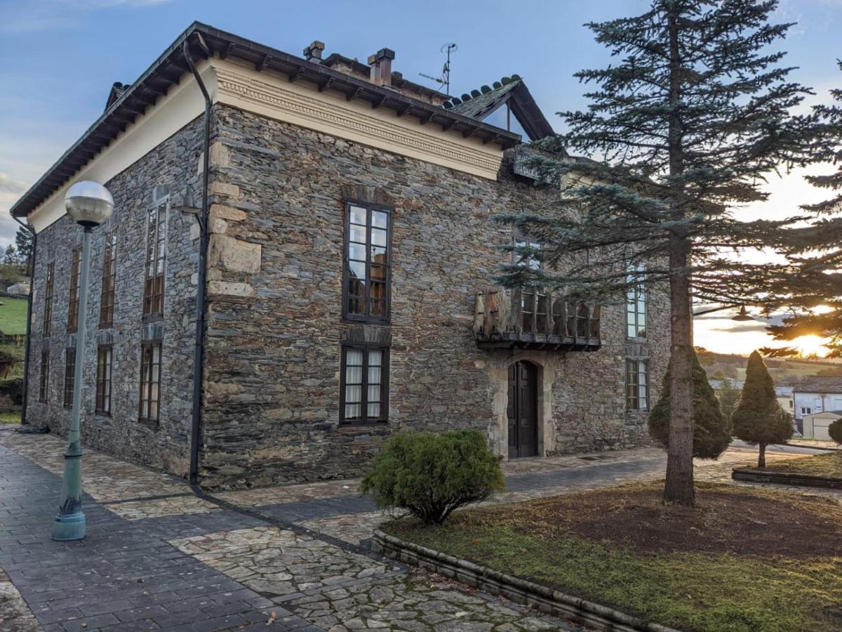 Ahio San Martin, Apartamentos Rurales Casa De La Villa San Martin de Oscos Ngoại thất bức ảnh